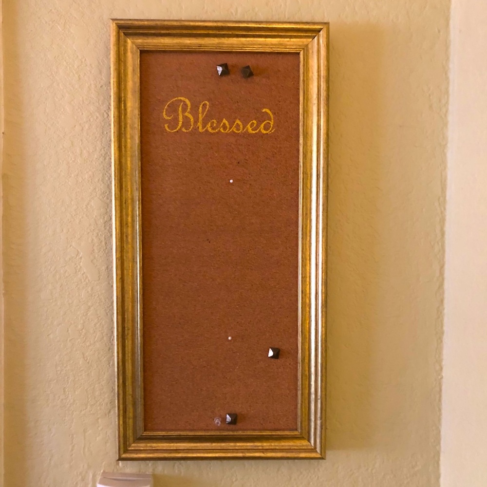 Bulletin Board / Wall Decor